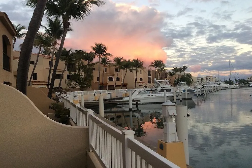 Park Royal Homestay Club Cala Puerto Rico Умакао Апарт-отель